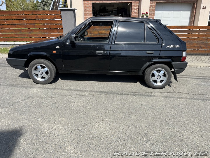 Škoda Favorit BLACK LINE 1994