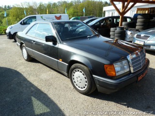 Mercedes-Benz 300 124 300 CE 1991