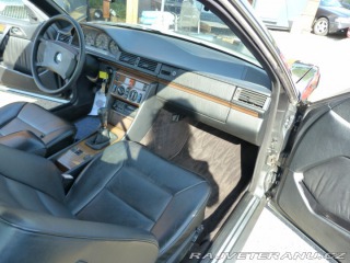 Mercedes-Benz 300 124 300 CE 1991