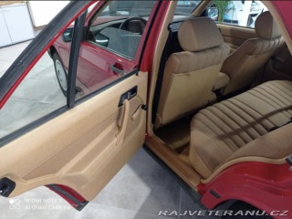 Mercedes-Benz 190 D 1987