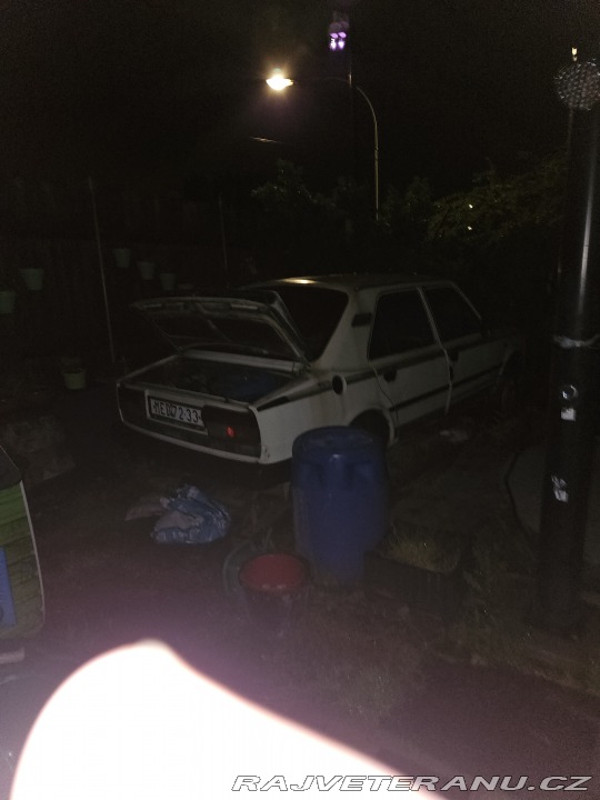 Škoda 136 GL 1987