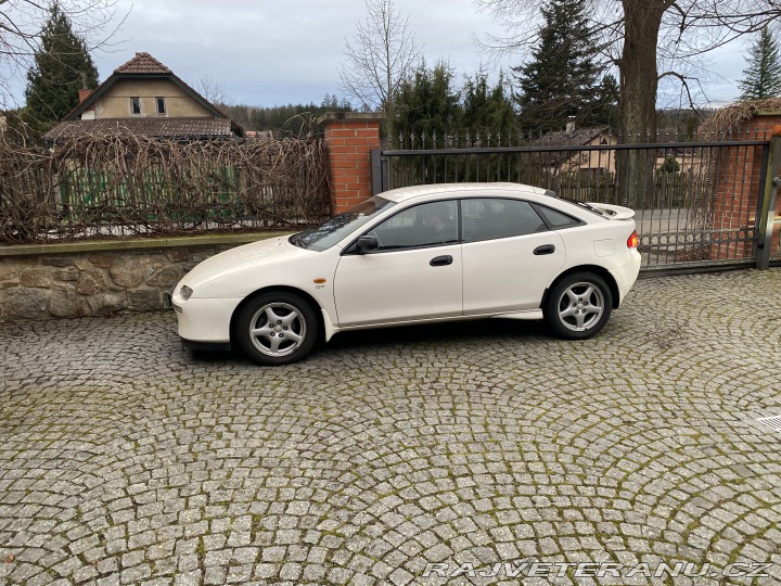 Mazda 323 F 1994