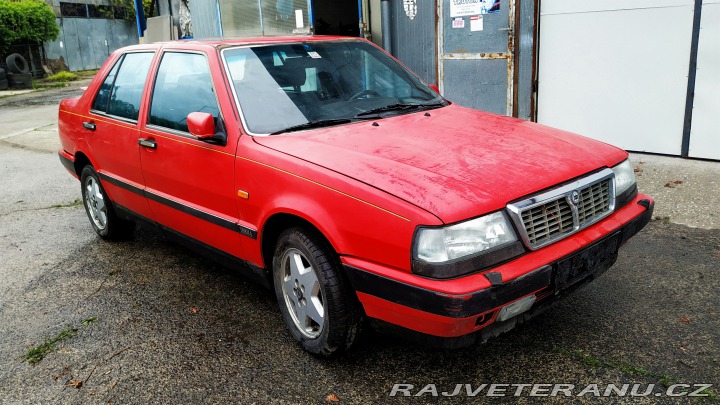 Lancia Thema 8.32 Rosso Corsa limited 1990