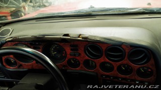Lancia Thema 8.32 Rosso Corsa limited 1990
