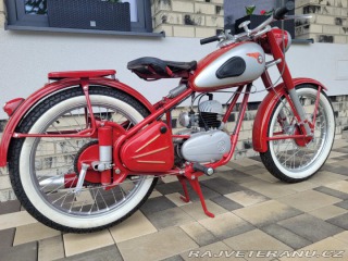 Ostatní značky Ostatní modely Csepel 125D 1954