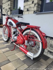 Ostatní značky Ostatní modely Csepel 125D 1954