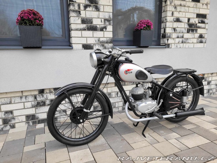 Ostatní značky Ostatní modely Csepel 125D 1954