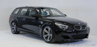 BMW M5 E61 Touring V10 2007