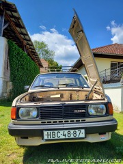 Škoda 105 L 1988