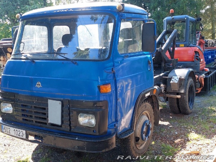 Ostatní značky Ostatní modely Avia 31 T hákový nosič kontejnerů 1994