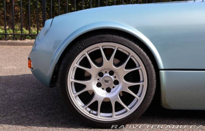 Ostatní značky Ostatní modely Wiesmann MF30 2002