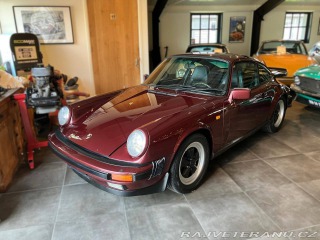 Porsche 911 Carrera 3.2