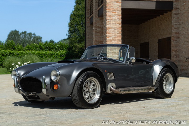 Ostatní značky Ostatní modely Pilgrim SUMO AC COBRA REPLICA 1972