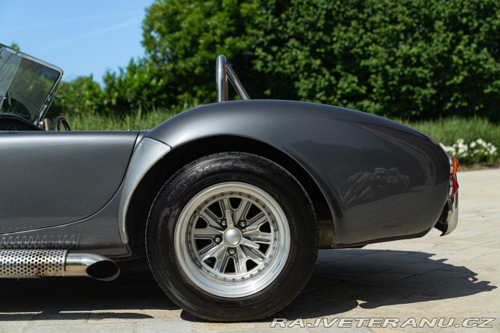 Ostatní značky Ostatní modely Pilgrim SUMO AC COBRA REPLICA 1972