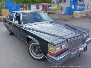 Cadillac Brougham 