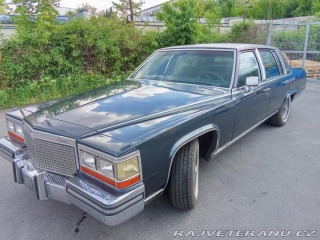Cadillac Brougham 1987