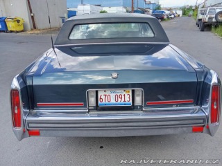 Cadillac Brougham 1987