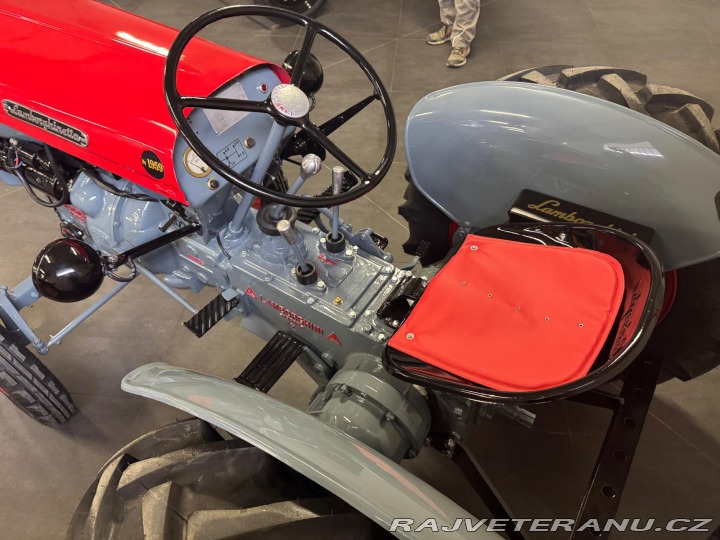 Lamborghini Ostatní modely DL25 1957