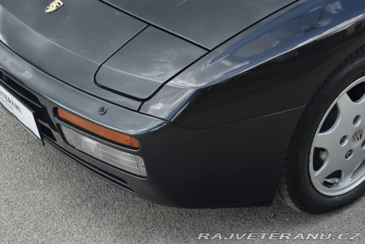 Porsche 944 S2 1989