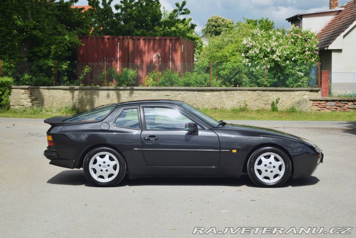 Porsche 944 S2 1989