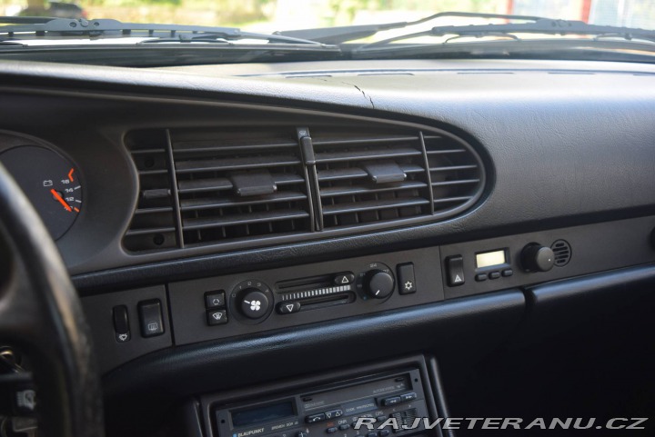 Porsche 944 S2 1989