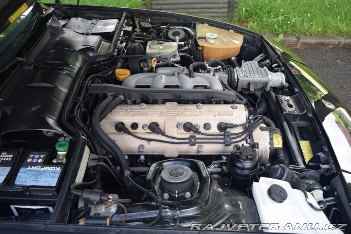 Porsche 944 S2 1989