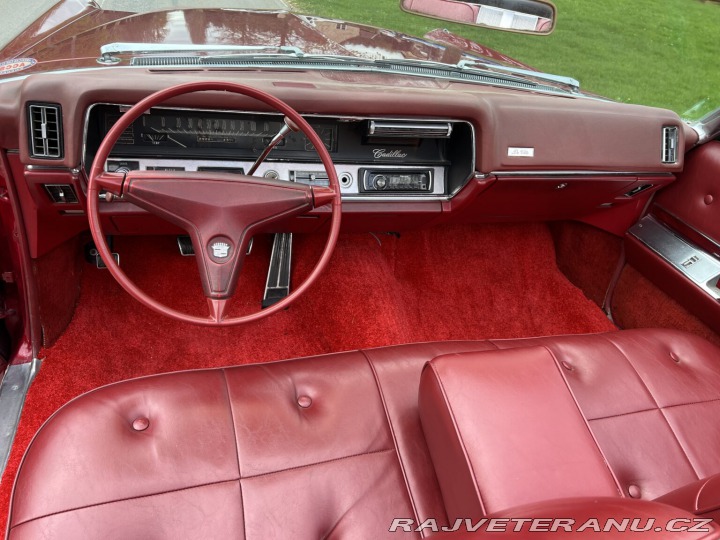 Cadillac DeVille Convertible 1967
