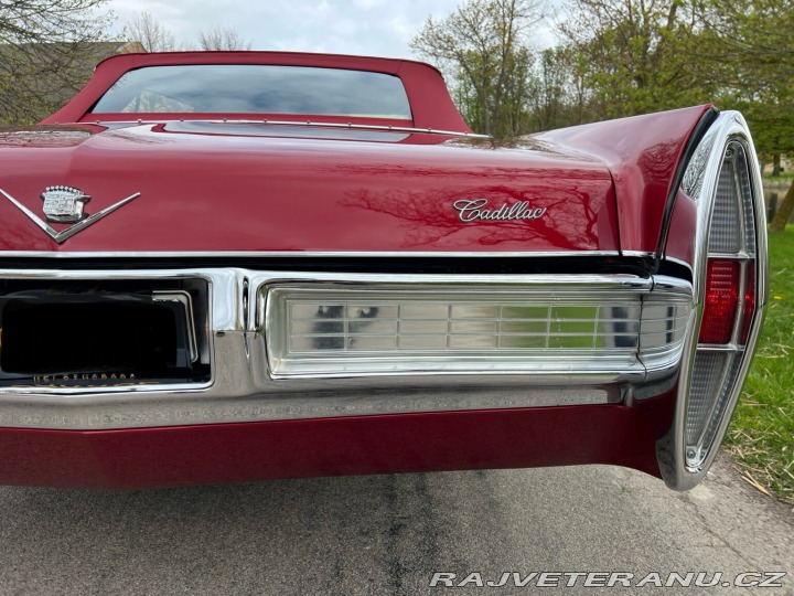 Cadillac DeVille Convertible 1967