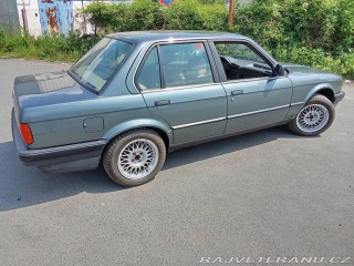 BMW 3 E30