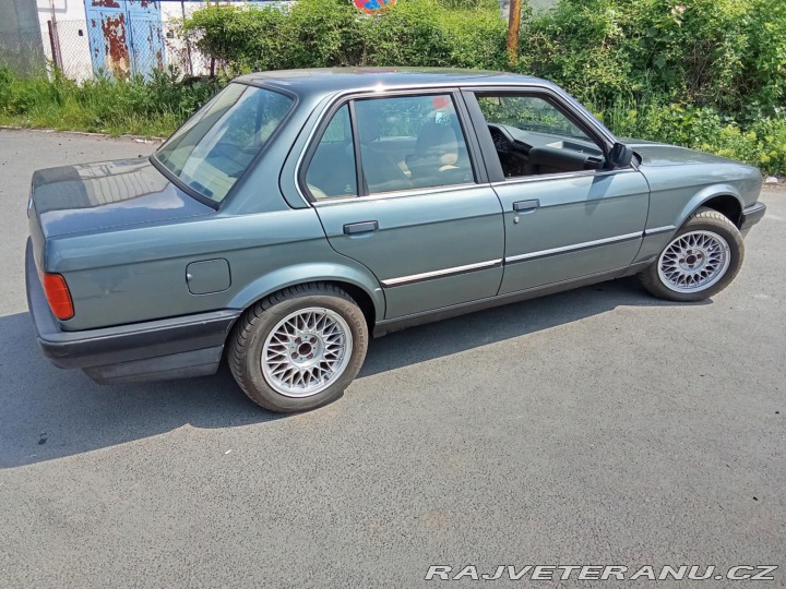 BMW 3 E30 1989