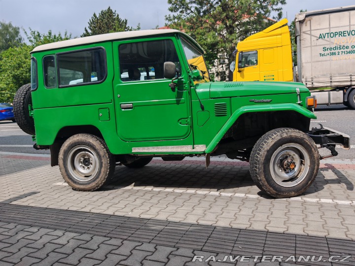 Toyota Land Cruiser BJ42 1980