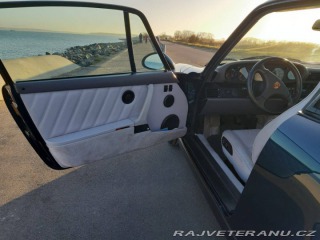 Porsche 911 964 911 Carrera 2 1993