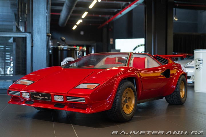 Ostatní značky Ostatní modely Agostini Auto COUNTACH Childrencar 1:1,5 1985