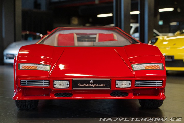 Ostatní značky Ostatní modely Agostini Auto COUNTACH Childrencar 1:1,5 1985