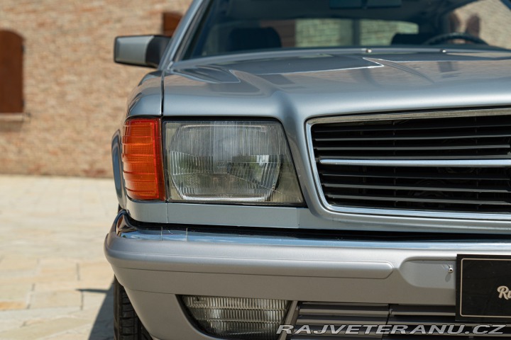 Mercedes-Benz 380 SEC 1982