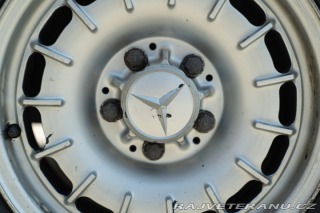 Mercedes-Benz 380 SEC 1982