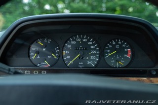 Mercedes-Benz 380 SEC 1982