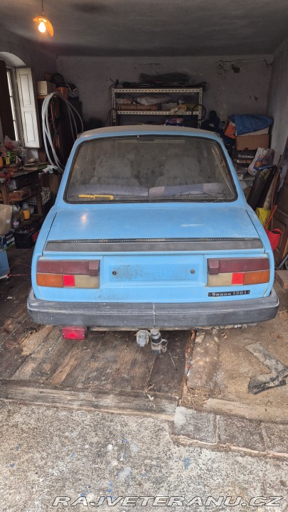 Škoda 120 1987