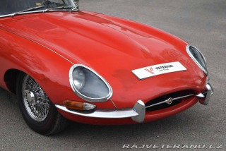 Jaguar E-Type  1966