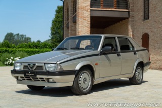 Alfa Romeo 75 2.0 1989