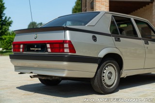 Alfa Romeo 75 2.0 1989