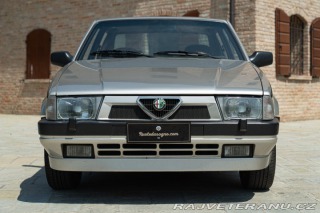 Alfa Romeo 75 2.0 1989