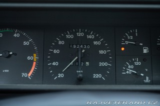 Alfa Romeo 75 2.0 1989