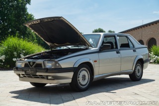 Alfa Romeo 75 2.0 1989