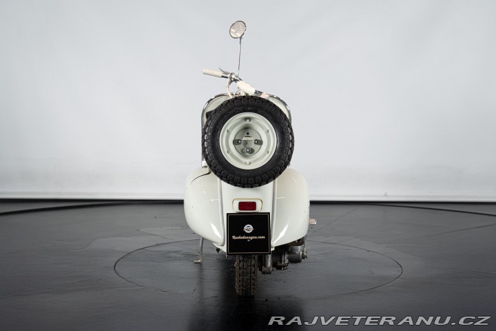 Piaggio Vespa VN2T 125 FARO BASSO 1961