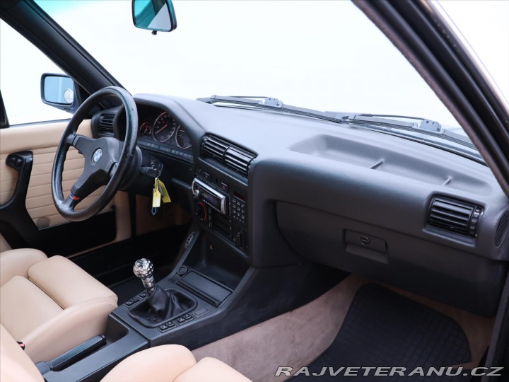 BMW 3 2,5 i 125kW Kůže 1986