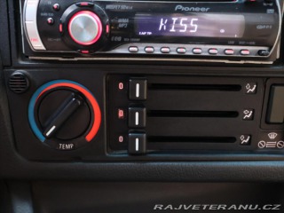 BMW 3 2,5 i 125kW Kůže 1986