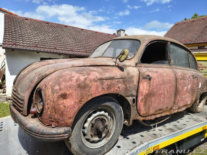 Tatra 600 Tatraplan 