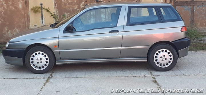 Alfa Romeo 145 145 1.7 16V Boxer 1995
