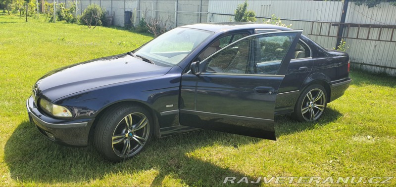 BMW 5 E39 528i